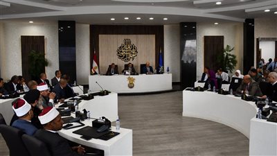 المحافظ يضرب بيد من حديد لإنهاء مشروعات الخطة الاستثمارية قبل منتصف أبريل