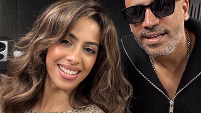 بعد نجاحاته مع عمرو دياب وإليسا ومحمد حماقي… محمد يحيى يراهن على صوت سارة محجوب