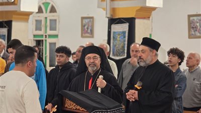 البطريرك الأنبا إبراهيم إسحق يترأس صلاة ليلة الثلاثاء من البصخة المقدسة بقويسنا