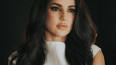 درة تعبر عن تضامنها الكامل 