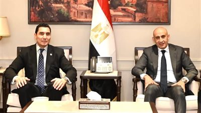  عبد اللطيف: نحرص على على تعزيز دور الرياضة المدرسية كأحد المحاور الأساسية في بناء شخصية الطالب