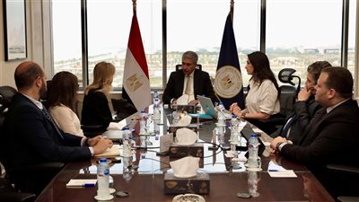 وزير السياحة والآثار يُهنئ قداسة البابا تواضروس الثاني بعيد القيامة المجيد