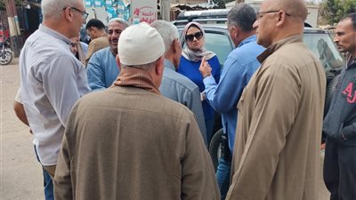 نائب محافظ القليوبية تتفقد بنها وقرى طحلة لمتابعة خدمات النقل والنظافة