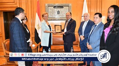 رئيس جامعة العاصمة يستقبل سفيرة الاتحاد الأوروبي لبحث فرص التعاون الأكاديمي