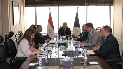 وزير السياحة والآثار يبحث سبل تطوير منظومة العمل في مجال الغوص والأنشطة البحرية في مصر ومراجعة وتحديث الضوابط المنظمة بما يواكب المعايير الدولية