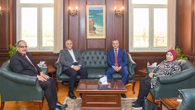 لدعم الثقافة والوعي المجتمعي.. تعزيز التعاون بين محافظة الإسكندرية ودار المعارف