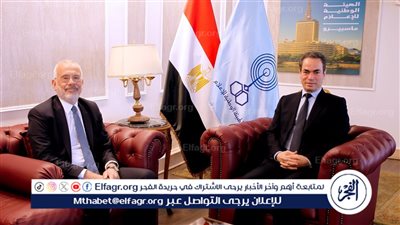 سفير اليونان بالقاهرة يزور مسرح ماسبيرو.. ويشيد بالعلاقات بين القاهرة وأثينا