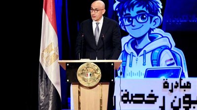 عبداللطيف: تطوير التعليم مسئولية تشاركية بين الدولة والقطاع الخاص