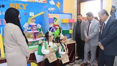 مدارس شمال سيناء الرسمية لغات تواصل التميز بالأنشطة والمسابقات وحفلات التخرج رغم التحديات
