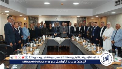 وزير الدولة للإعلام يبحث مع رؤساء القنوات الخاصة تطوير المنظومة الإعلامية وتخفيف الأعباء عن المؤسسات