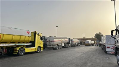 الهلال الأحمر المصري يطلق قافلة «زاد العزة» 198 بحمولة تتجاوز 3 آلاف طن من المساعدات الإنسانية لدعم الأشقاء الفلسطينيين