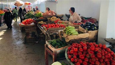 سعر الخضار والفاكهة اليوم الثلاثاء في الأسواق
