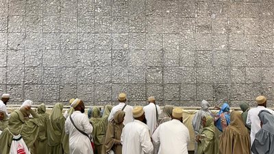 التضامن الاجتماعي: حجاج الجمعيات الأهلية يواصلون رمي الجمرات في أول أيام التشريق وسط متابعة مكثفة