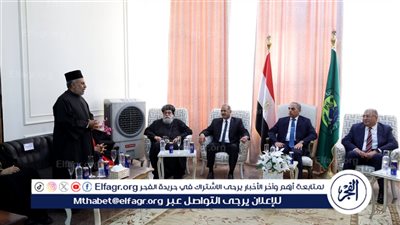 محافظ الإسماعيلية يستقبل المهنئين بعيد الأضحى المُبارك
